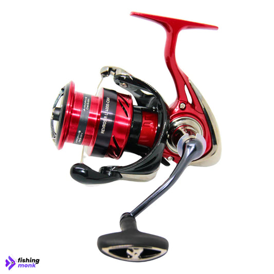 Daiwa Revros R LT5000-CXH Spinning Reel with machined aluminum handle and lightweight Air Rotor design.