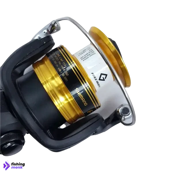 Products Shimano FX 4000 Fishing Spinning Reel | COVER DAMAGED